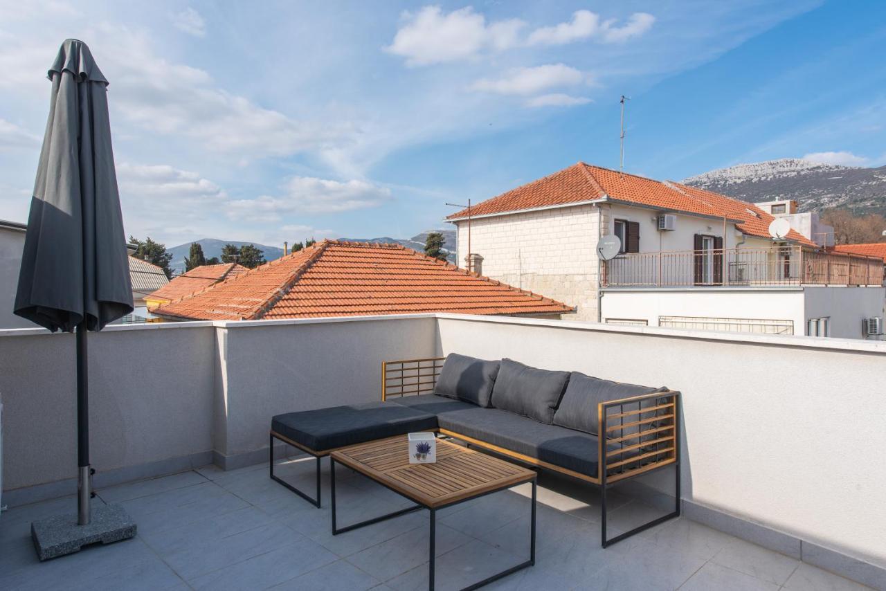 Apartmani Mara Kastela Ngoại thất bức ảnh