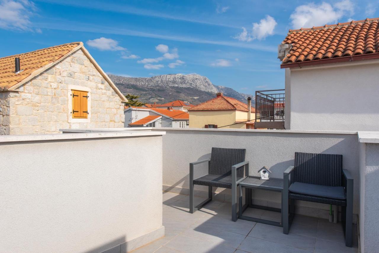 Apartmani Mara Kastela Ngoại thất bức ảnh